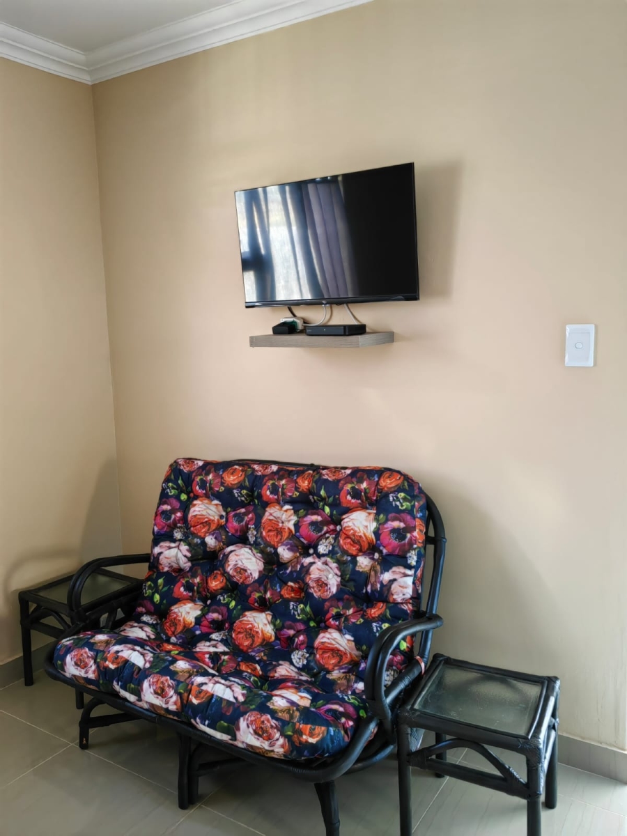 5 Bedroom Property for Sale in Pearly Beach Western Cape